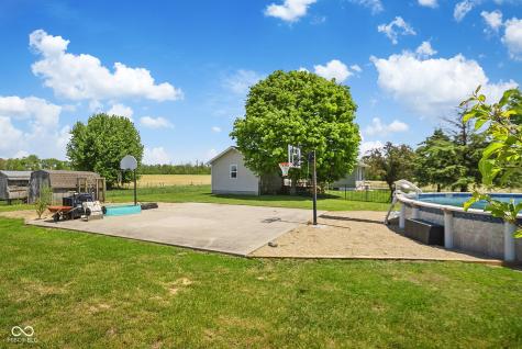 8021 E State Road 236 Roachdale IN 46172