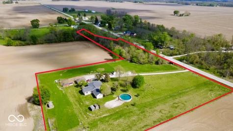 8021 E State Road 236 Roachdale IN 46172
