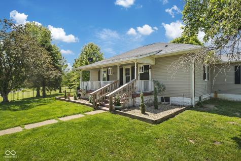 8021 E State Road 236 Roachdale IN 46172