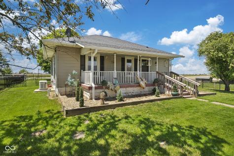 8021 E State Road 236 Roachdale IN 46172