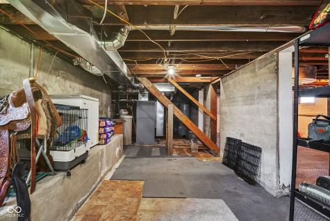 8021 E State Road 236 Roachdale IN 46172