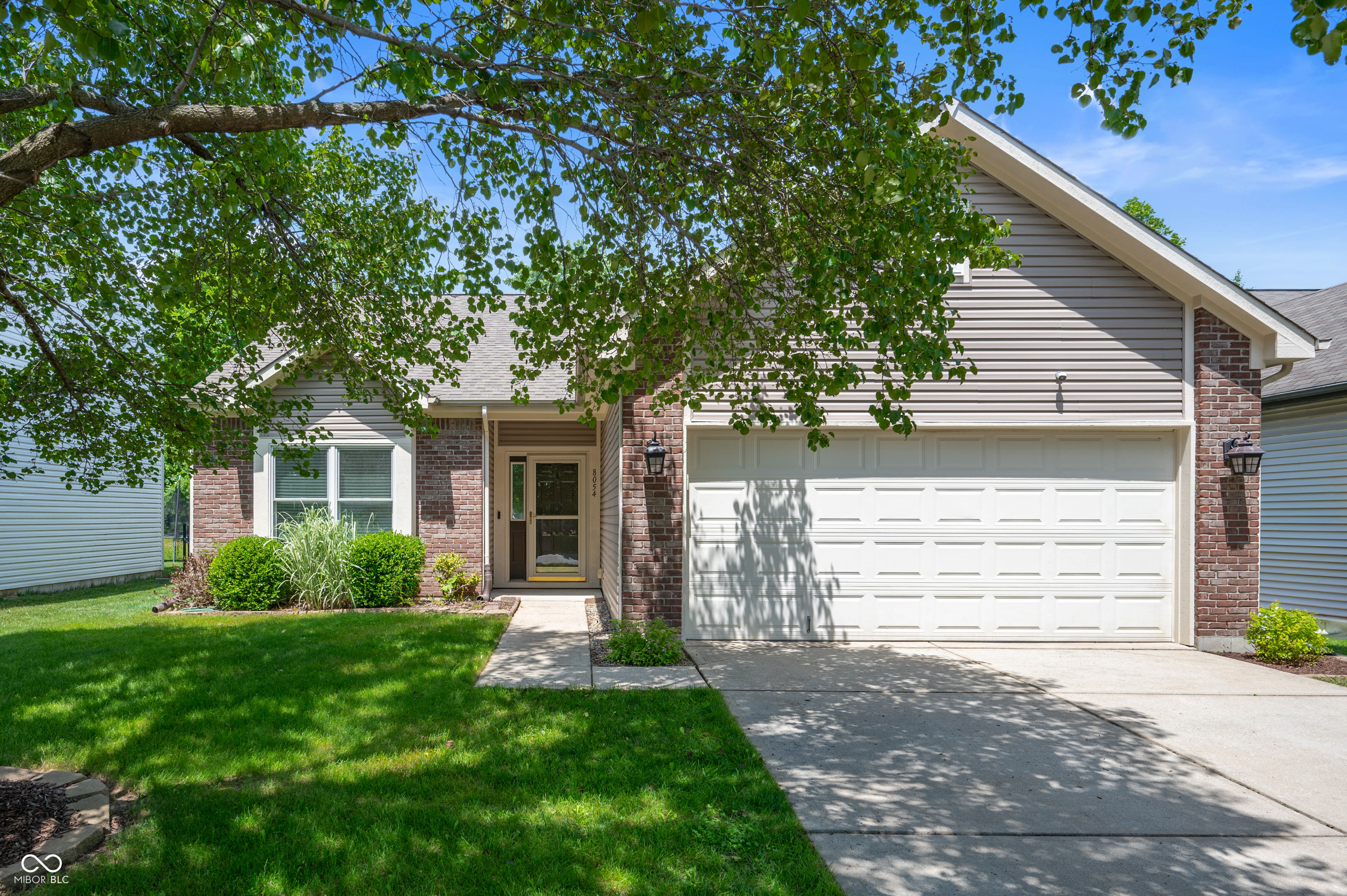 8054 Chesterhill Way Indianapolis IN 46239