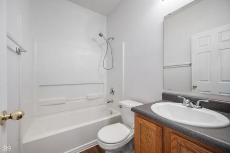 8054 Chesterhill Way Indianapolis IN 46239