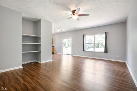 8054 Chesterhill Way Indianapolis IN 46239