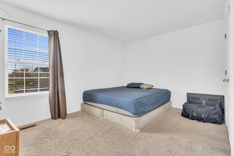 8626 Golden Falls Circle Avon IN 46123