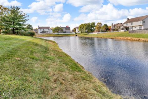 8626 Golden Falls Circle Avon IN 46123