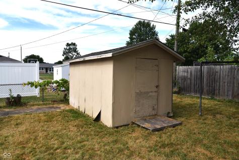 2606 13th Street Columbus IN 47201