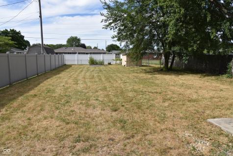 2606 13th Street Columbus IN 47201