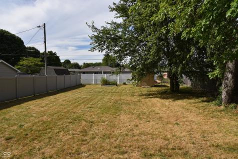 2606 13th Street Columbus IN 47201