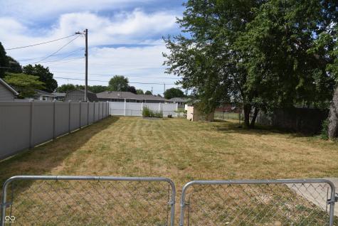 2606 13th Street Columbus IN 47201