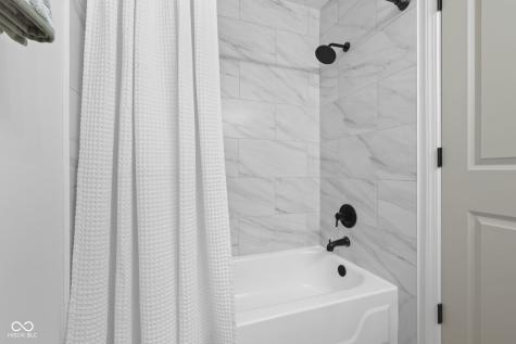 9138 Hardwood Court Indianapolis IN 46250