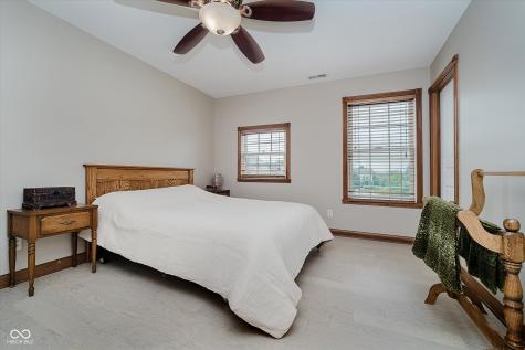 7178 Lockford Walk N Avon IN 46123