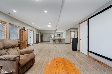 7178 Lockford Walk N Avon IN 46123