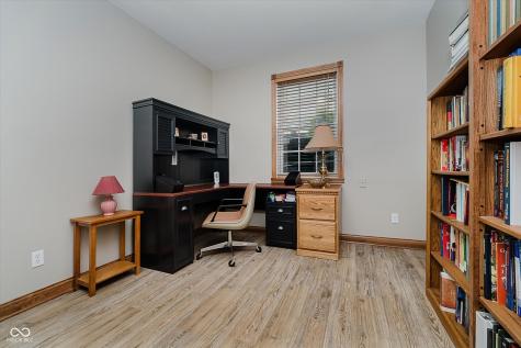 7178 Lockford Walk N Avon IN 46123