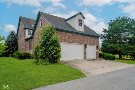 7178 Lockford Walk N Avon IN 46123