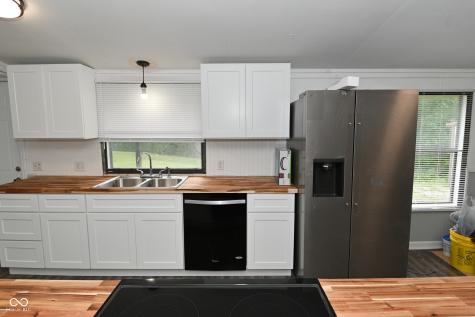 9826 Brann Road Poland IN 47868