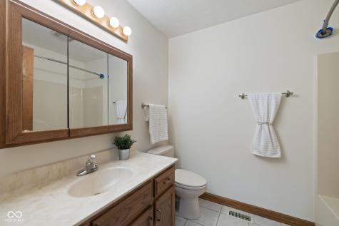 7424 Liscannor Lane Indianapolis IN 46217