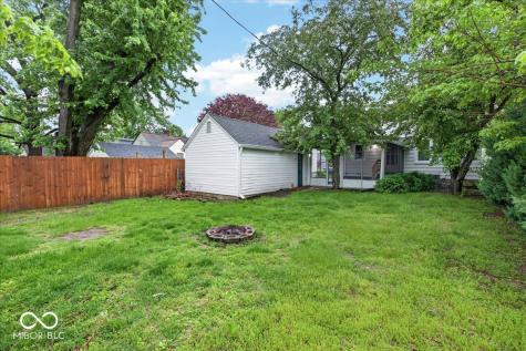 1839 Ellen Drive Speedway IN 46224
