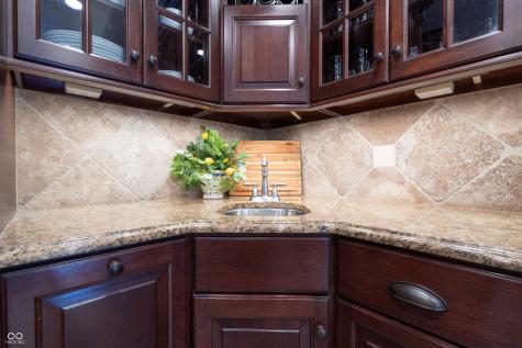 876 Box Turtle Court Columbus IN 47201