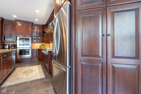 876 Box Turtle Court Columbus IN 47201