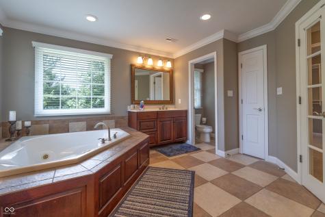 876 Box Turtle Court Columbus IN 47201