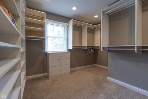 876 Box Turtle Court Columbus IN 47201