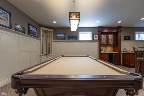 876 Box Turtle Court Columbus IN 47201