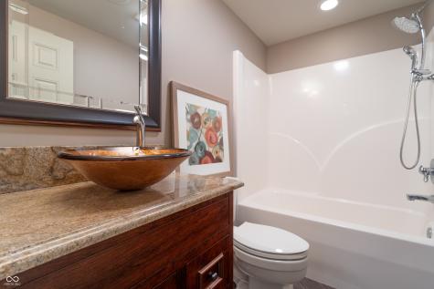 876 Box Turtle Court Columbus IN 47201