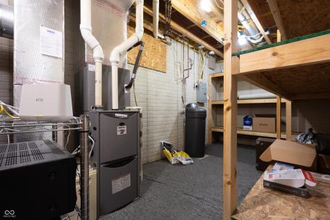 876 Box Turtle Court Columbus IN 47201