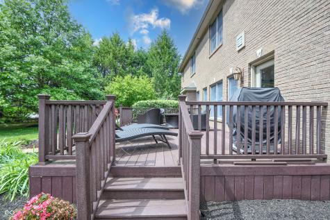 876 Box Turtle Court Columbus IN 47201