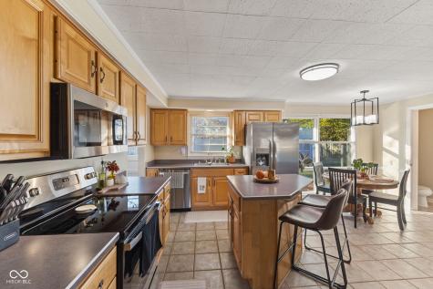 2641 18th Street Columbus IN 47201