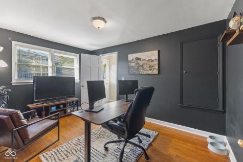 2641 18th Street Columbus IN 47201