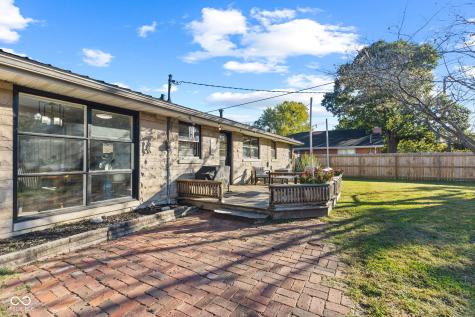 2641 18th Street Columbus IN 47201