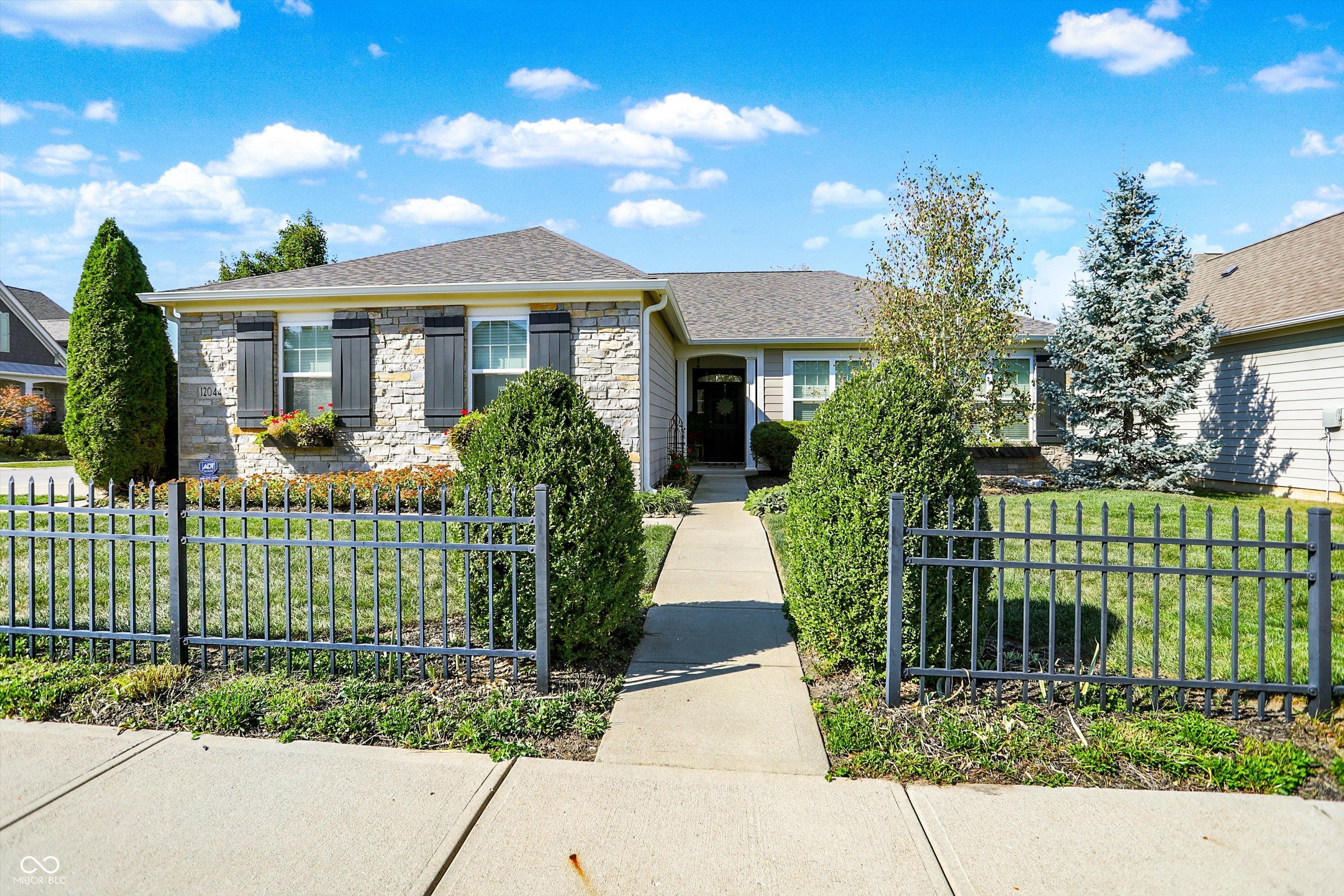 Zionsville IN, 12044 Sanctuary Boulevard