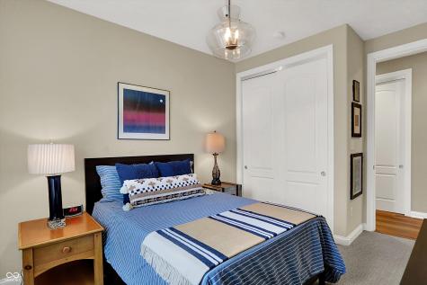 12044 Sanctuary Boulevard Zionsville IN 46077