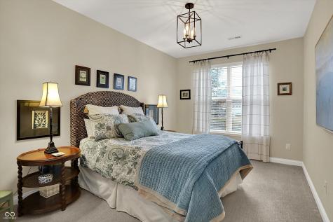 12044 Sanctuary Boulevard Zionsville IN 46077