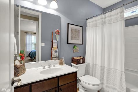 12044 Sanctuary Boulevard Zionsville IN 46077