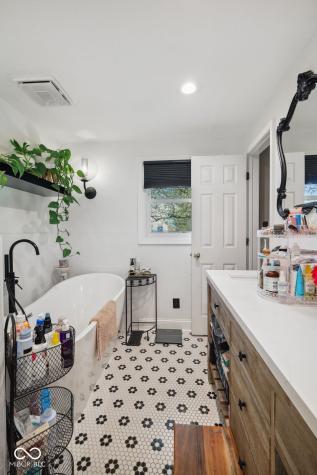 7482 N Maple Drive Frankton IN 46044