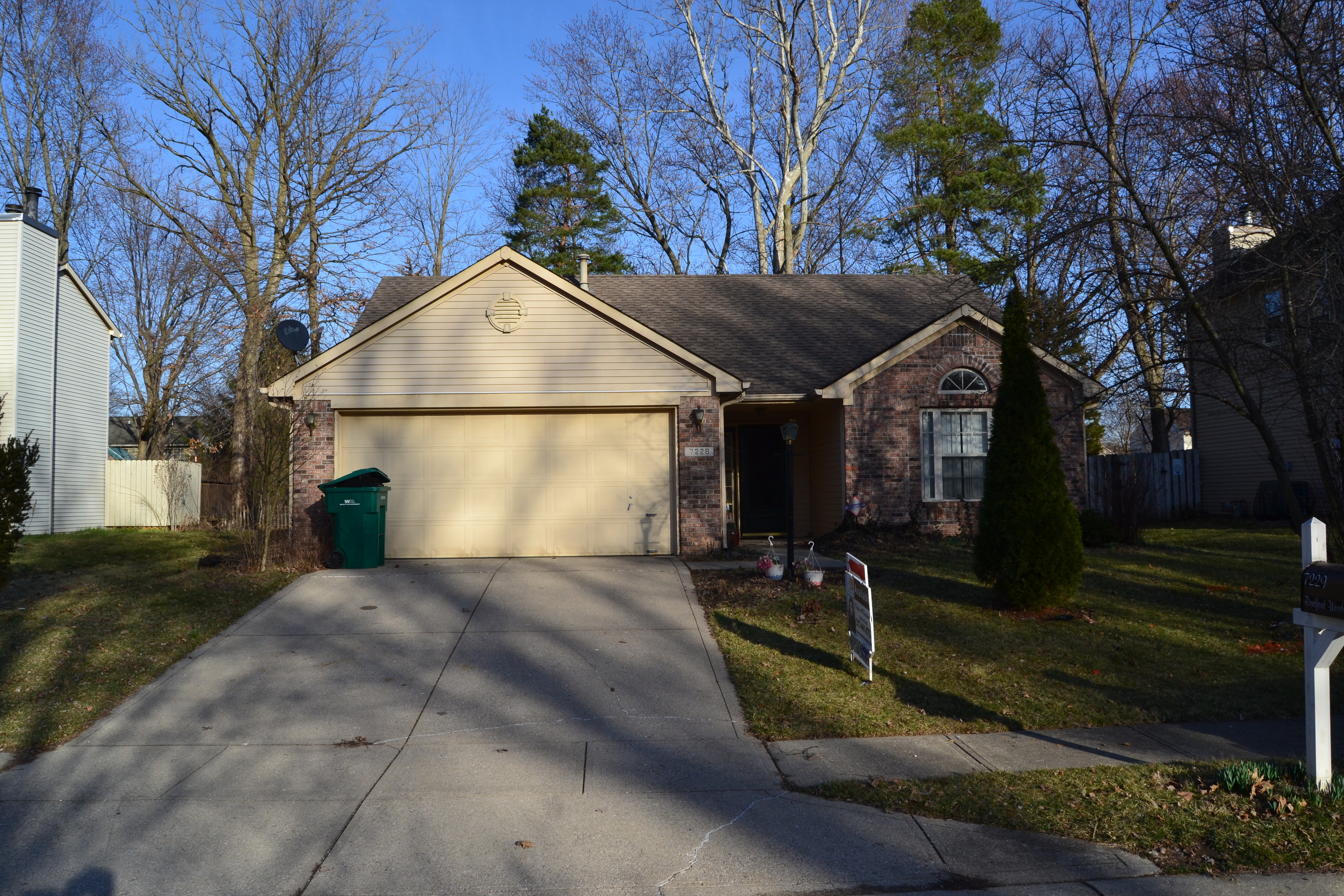 7229 Bradford Woods Way Indianapolis IN 46268