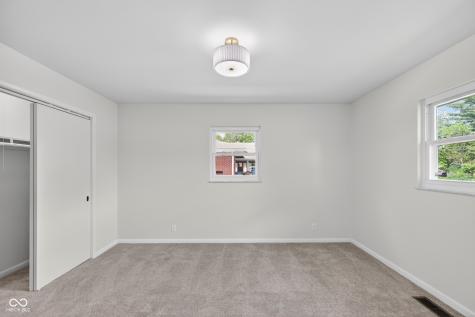 1147 Hathaway Drive Indianapolis IN 46229