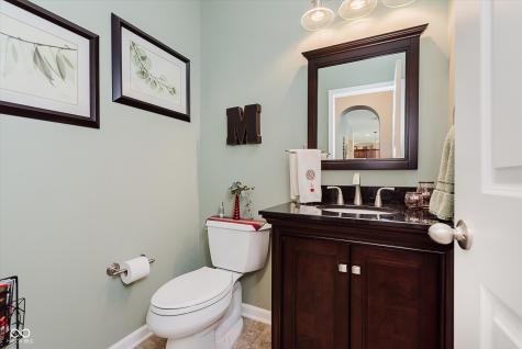 823 Colin Drive Avon IN 46123