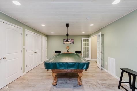 823 Colin Drive Avon IN 46123