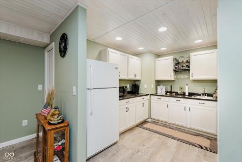 823 Colin Drive Avon IN 46123