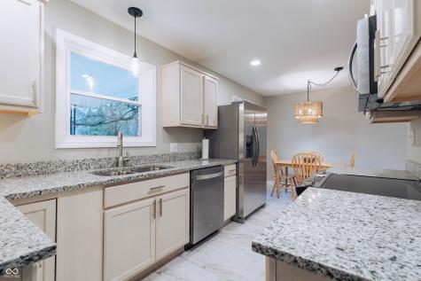 2340 W 65th Street Indianapolis IN 46260