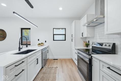2954 Highland Place Indianapolis IN 46208