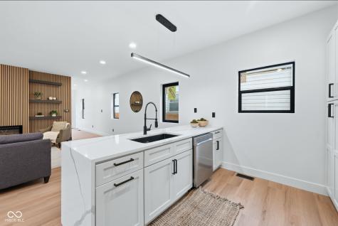 2954 Highland Place Indianapolis IN 46208