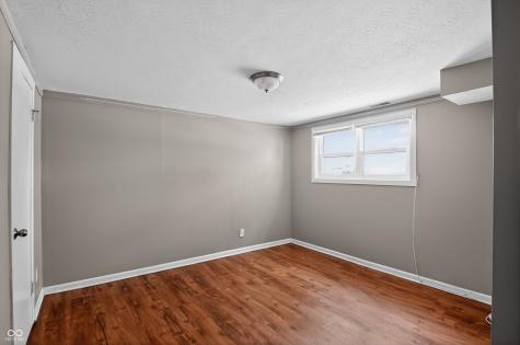 9901 Strathmore Court Indianapolis IN 46235