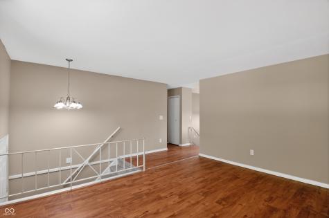 9901 Strathmore Court Indianapolis IN 46235