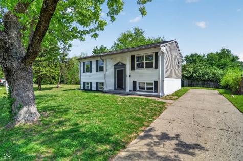 9901 Strathmore Court Indianapolis IN 46235