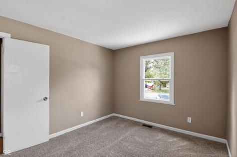 9901 Strathmore Court Indianapolis IN 46235